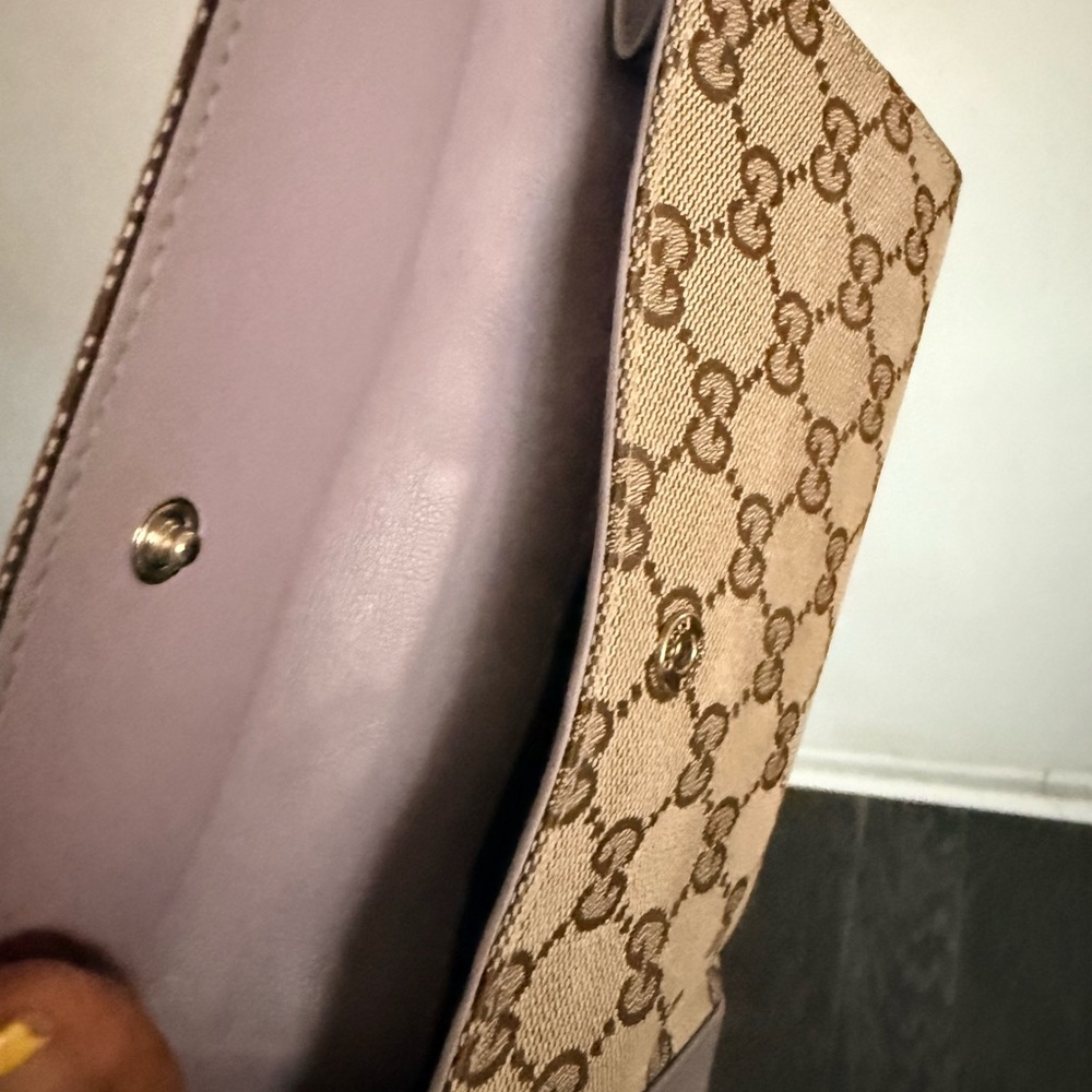 Gucci Tan and Purple Clutch - Picture 4 of 5
